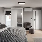 Apartament Vala *
