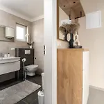 Apartament Vala *